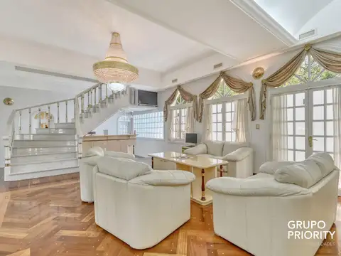 Casa en Venta en Barrio Parque Leloir, USD 2.999.000