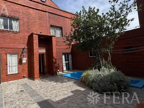 Depto Tipo Casa en Alquiler de 3 ambientes