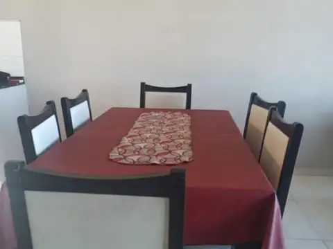 Casa en Alquiler 1 año