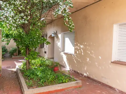 VENTA PH 4 AMB 130M CUADRADOS CENTRO RAMOS MEJIA 