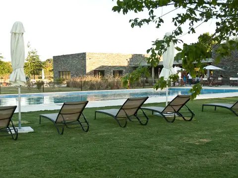 Terreno en Venta en Countries y Barrios Cerrados en Escobar, USD 12.000