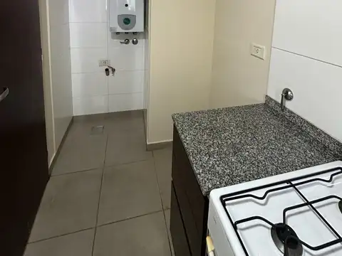 Departamento en Alquiler en Abasto, $ 395.000