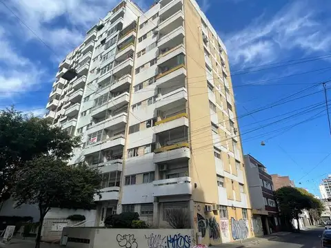 Catamarca al 1635 8° A