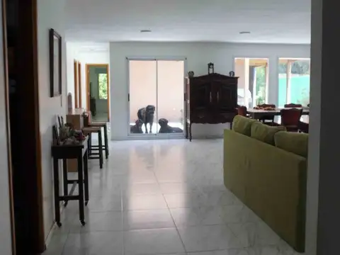 Casa en Venta en Ingeniero Maschwitz, USD 160.000