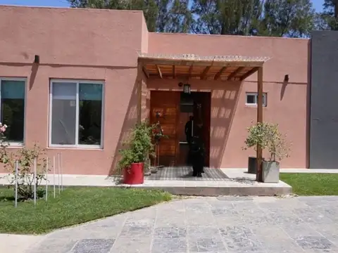 VENTA CASA 5 AMB  MASCHWITZ c/FOGON FINANCIACION