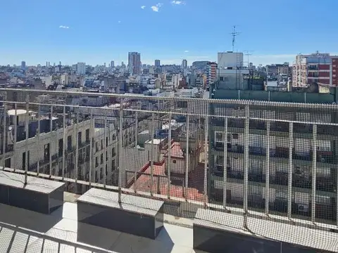 Departamento en Alquiler en Balvanera, $ 850.000