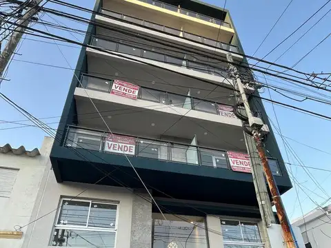 Zeballos al 6100