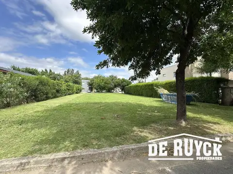 Terreno en Venta en Barrancas de Iraola, USD 140.000