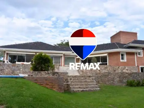 Venta casa Valle Escondido 3 dormitorios en suite