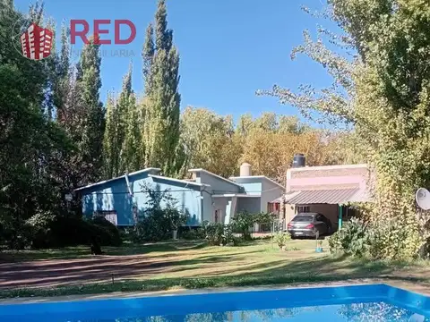Vende Casa Quinta por Ruta 22 en Allén