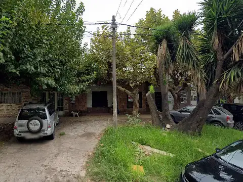EN VENTA - PH DE 3 AMBIENTES A RECICLAR - SAN MIGUEL CENTRO