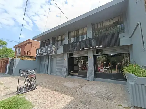 Locales, Depósito y Galpón en Venta en Troncos Del Talar, Tigre.