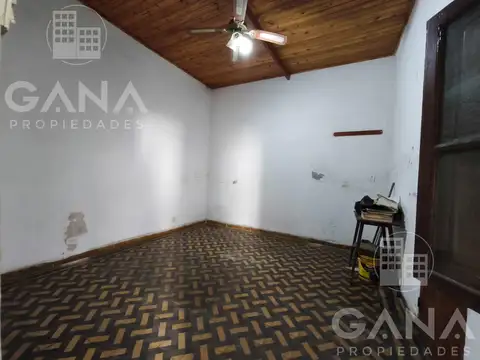Casa de pasillo única en venta oportunidad en Zona Norte (No PH)