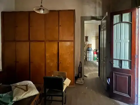 VENTA- Casa a restaurar- Barrio Abasto