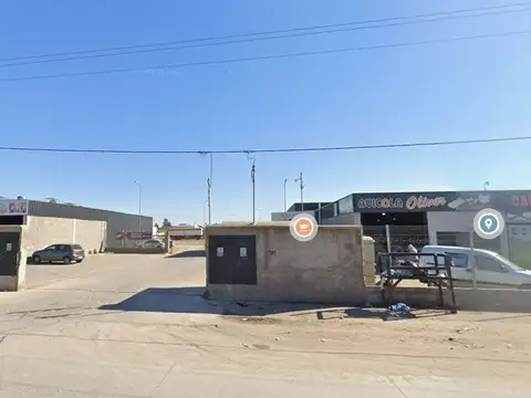 Av La Semilleria 1700