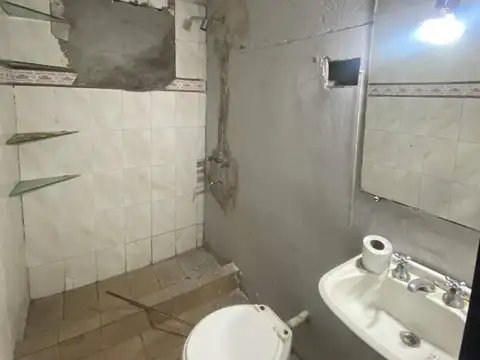 Depto Tipo Casa en Venta con 1 cocheras