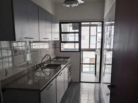 Departamento en Alquiler en Recoleta, $ 800.000