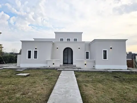 Casa 5 ambientes en Lote 301 Medal Country Club Pilar