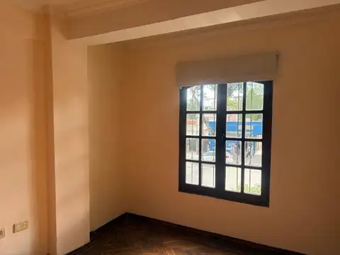 ALQUILER DPTO CENTRO USO COMERCIAL O PROF 4 AMBIEN