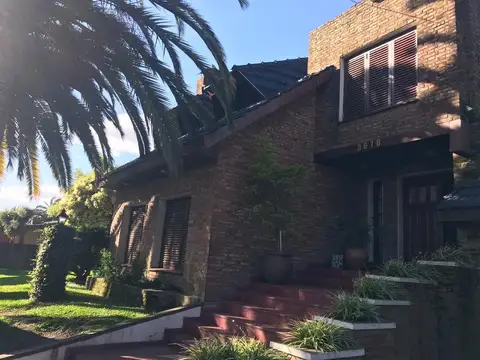 Casa en Alquiler de 4 dormitorios