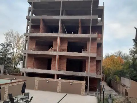 del mangrullo 1451 Piso 1 Comp 100