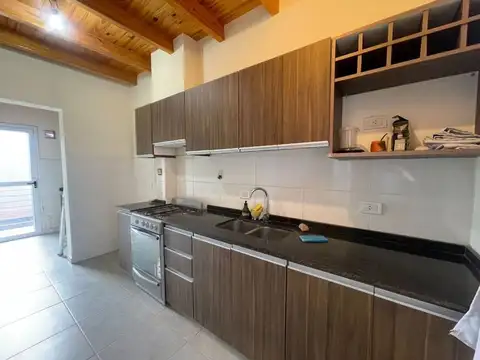 Departamento en Alquiler en Villa Nueva de Guaymallen, $ 700.000