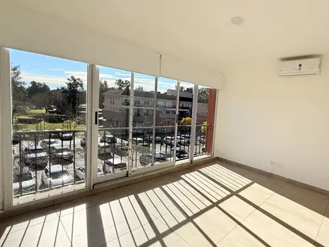 Departamento en Alquiler en Pueblo Caamaño, $ 800.000