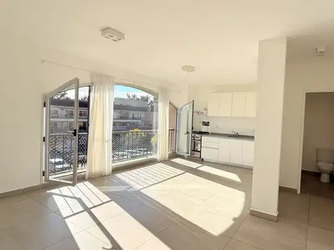 DEPARTAMENTO EN ALQUILER EN PUEBLO CAAMAÑO - PILAR