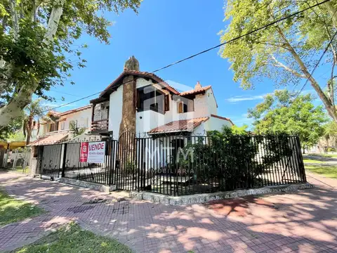 Casa en Venta Rosario Alberdi