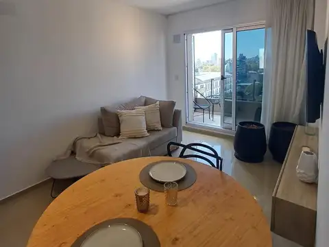 Departamento en Luis Agote