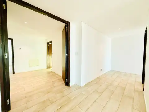 Departamento en Venta con 3 cocheras