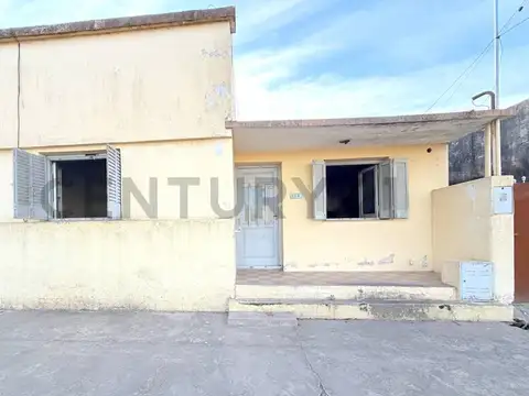 OPORTUNIDAD PARA TRANSFORMAR Y CREAR VALOR - Casa a reciclar | Venado Tuerto