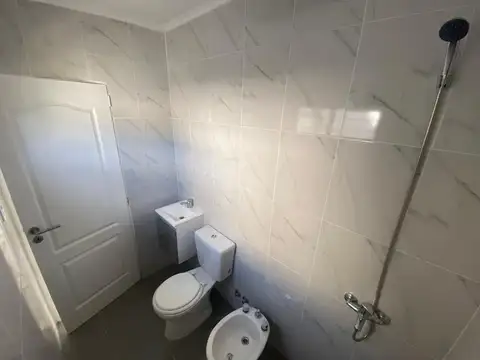 Depto Tipo Casa Monoambiente con 1 baño