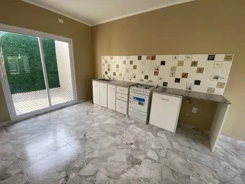 Depto Tipo Casa en Venta de Monoambiente