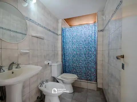 Depto Tipo Casa 2 ambientes con 1 baño