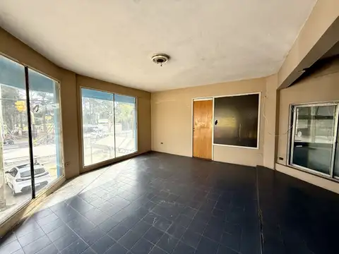 Local en Venta en Ezeiza