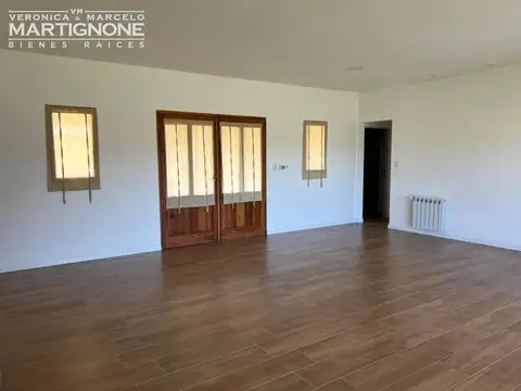 Casa en venta con renta La Retama Manzanares Pilar