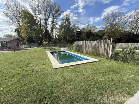 Casa 5 ambientes con 2 baños
