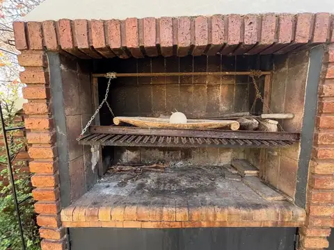 Depto Tipo Casa en Venta de 4 dormitorios