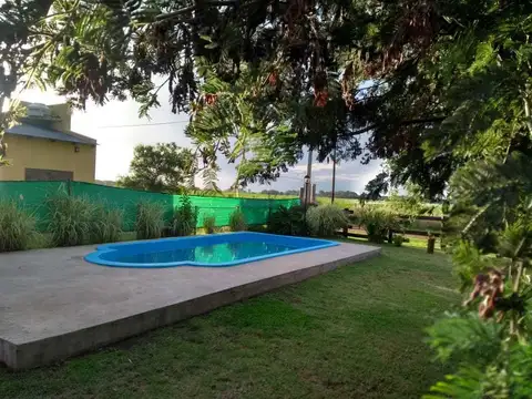 Casas en venta - 1 dormitorio 1 baño - 200mts2 - Bolivar