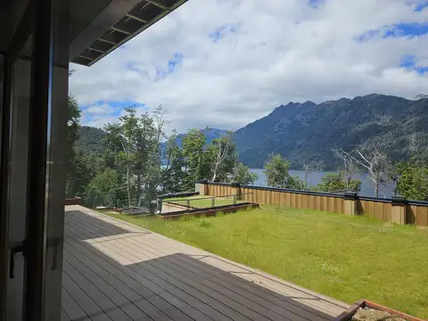Cacique Antriao 80, Villa la Angostura