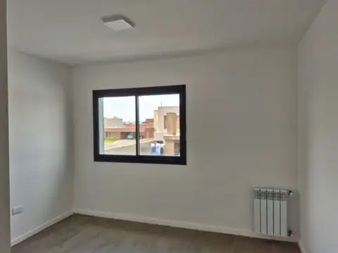 Casa en Alquiler al Norte