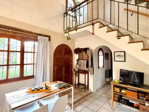 Casa en Venta en Barrio Bosque Peralta Ramos, USD 149.000