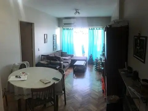 Departamento 4 ambientes con 1 baño