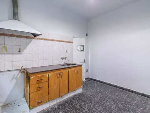 Depto Tipo Casa 3 ambientes con 1 baño