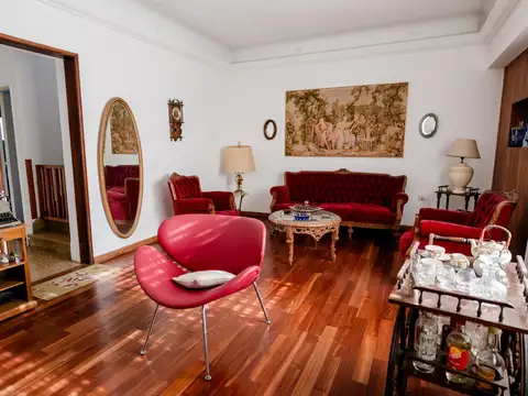 Casa en Venta en La Plata [Cod: 866]