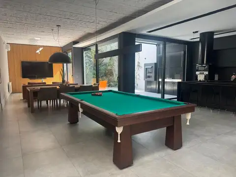 LOTE PROPIO, 250 MTS DE GRAN CALIDAD Y DISEÑO CON 2 COCHERAS EN B° NAON