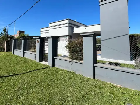 Propiedad en venta- Panama al 500, Las Acequias, Roldán- 2 dormitorios.