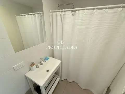 Departamento en Alquiler con 1 cochera