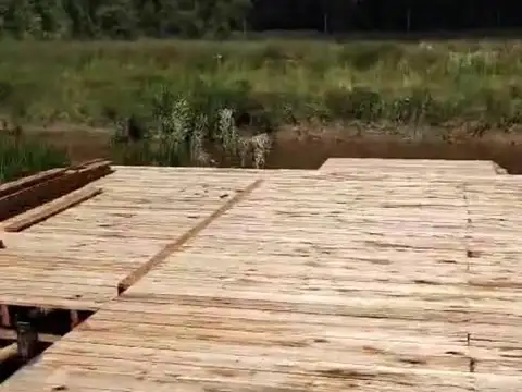 Lote con platea y muelle en venta en Delta de Escobar barrio náutico.